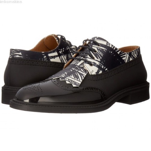 Laceup Brogue Scribble Plaid 
